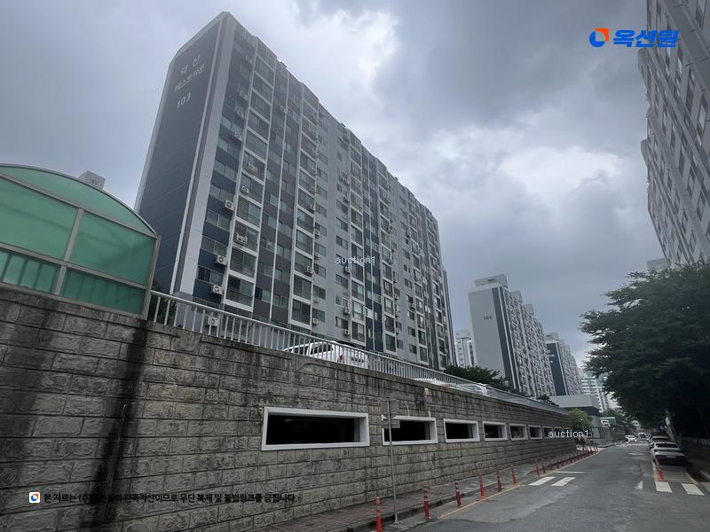 2024타경31883 경상남도 거제시 중곡로 42, 덕산베스트타운 113동 5층 505호 아파트[공급26평형] 경매 이미지