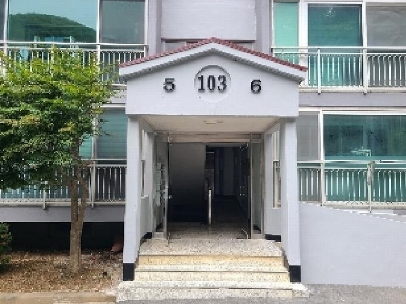 2025타경496 경상남도 거제시 거제중앙로 1509-22, 대아푸른솔마을 103동 8층 805호 아파트[공급26평형] 경매 이미지