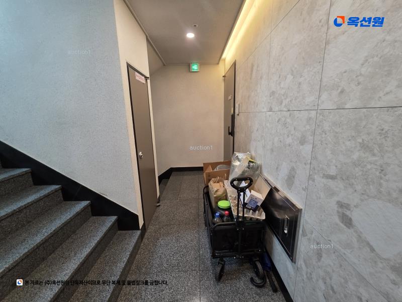 2024타경116881 서울특별시 중랑구 상봉로18길 28-3, 더한울 3층 301호 다세대(빌라) 경매 이미지