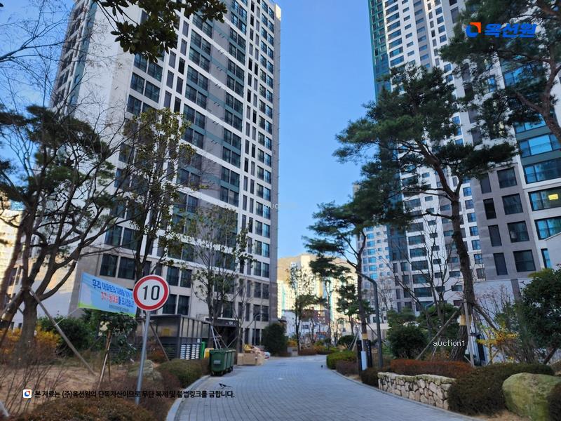 2025타경1635 부산광역시 북구 산성로 28, 화명푸르지오헤리센트 106동 26층 2604호 아파트[공급34평형] 경매 이미지