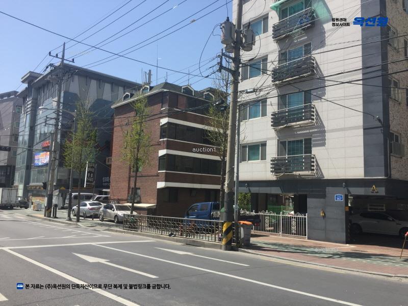 2025타경11831 서울특별시 중랑구 용마산로 367, 브라운하우스 에이동 2층 203호 다세대(빌라)[공급13평형] 경매 이미지