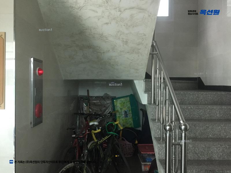 2025타경11831 서울특별시 중랑구 용마산로 367, 브라운하우스 에이동 2층 203호 다세대(빌라)[공급13평형] 경매 이미지