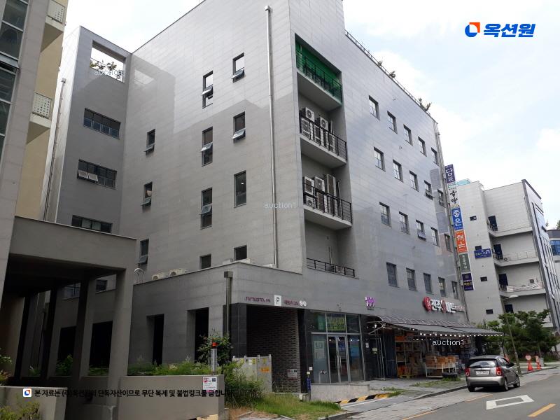 2025타경31737 전북특별자치도 전주시 덕진구 만성중앙로 25, 미네르바빌딩주건축물 1동 3층 305호 근린상가 경매 이미지
