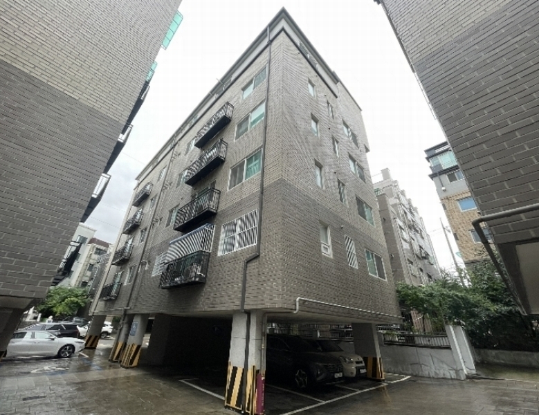 2024타경3371 서울특별시 양천구 목동중앙북로14길 42, 에비앙하우스 101동 6층 602호 다세대(빌라)[공급12평형] 경매 이미지