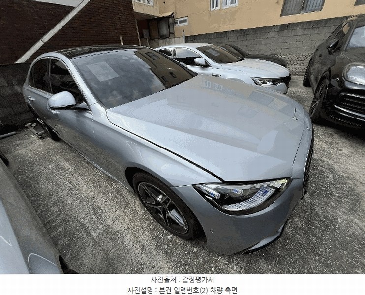 2026타경10096 부산광역시 동래구 사직동 136-37, 동신주차장 Mercedes-Benz S400 d 4MATIC 경매 이미지