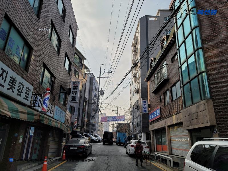 2025타경9377 서울특별시 금천구 독산로108길 15, 메트로하우스 8층 801호 다세대(빌라)[공급12평형] 경매 이미지