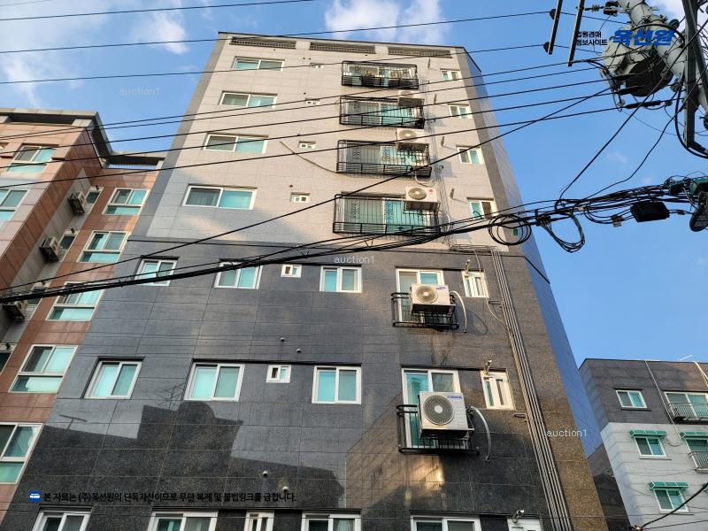 2025타경9377 서울특별시 금천구 독산로108길 15, 메트로하우스 8층 801호 다세대(빌라)[공급12평형] 경매 이미지