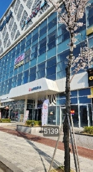 2025타경5139 부산광역시 기장군 기장읍 기장해안로 172, 스타테라스 2층 213호 근린상가 경매 이미지