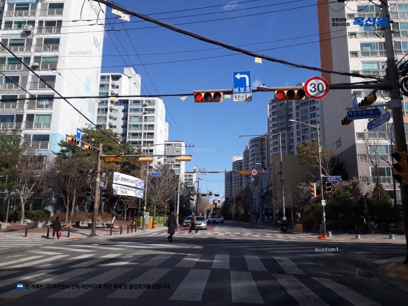 2025타경31471 전북특별자치도 전주시 완산구 화산천변로 55, 코오롱하늘채아파트 106동 2층 203호 아파트[공급56평형] 경매 이미지
