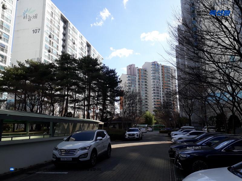 2025타경31471 전북특별자치도 전주시 완산구 화산천변로 55, 코오롱하늘채아파트 106동 2층 203호 아파트[공급56평형] 경매 이미지