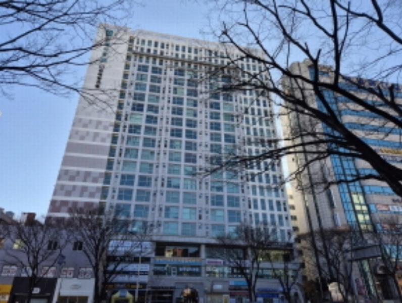 2024타경119363 울산광역시 남구 삼산로 50울산광역시 남구 삼○○○○, 신정오펠리움플러스 5층 505호신정오펠○○ 오피스텔[계약19평형] 경매 이미지