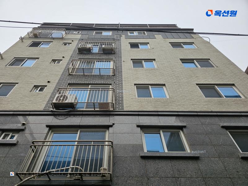 2025타경10677 서울특별시 강서구 강서로17가길 63-6, 벨라하우스 3층 303호 다세대(빌라)[공급9평형] 경매 이미지