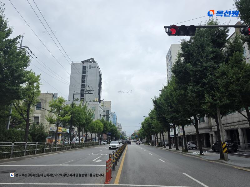 2023타경61278 서울특별시 강동구 성내로 64, 에스아이팰리스센트럴성내 10층 1002호 아파트 경매 이미지