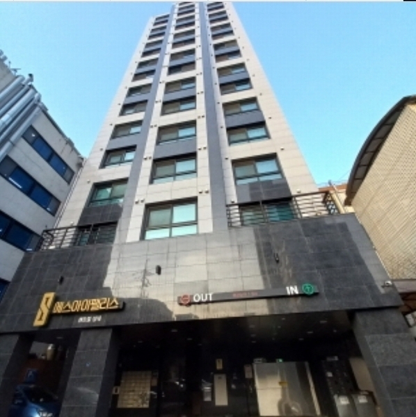 2023타경61278 서울특별시 강동구 성내로 64, 에스아이팰리스센트럴성내 13층 1306호 아파트 경매 이미지