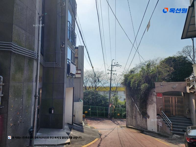 2025타경5067 부산광역시 해운대구 재송2로 207, 주건축물 1동 2층 201호 다세대(빌라)[공급28평형] 경매 이미지