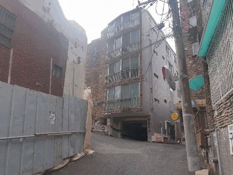 2025타경101018 부산광역시 북구 가람로24번길 12, 대교빌라 2층 202호 다세대(빌라)[공급32평형] 경매 이미지