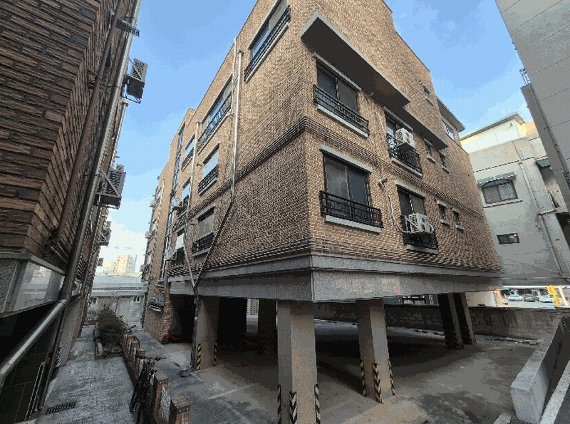 2025타경1017 경기도 평택시 탄현로1번길 51, 더라움 3층 301호외5개호 다세대(빌라) 경매 이미지