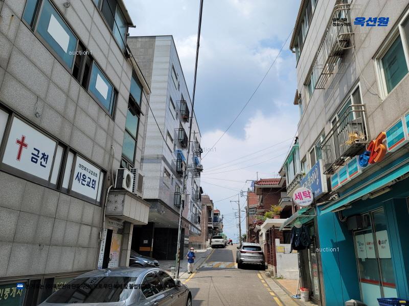 2025타경10647 서울특별시 금천구 독산로24가길 7, 어반캐슬 3층 304호 다세대(빌라)[공급11평형] 경매 이미지