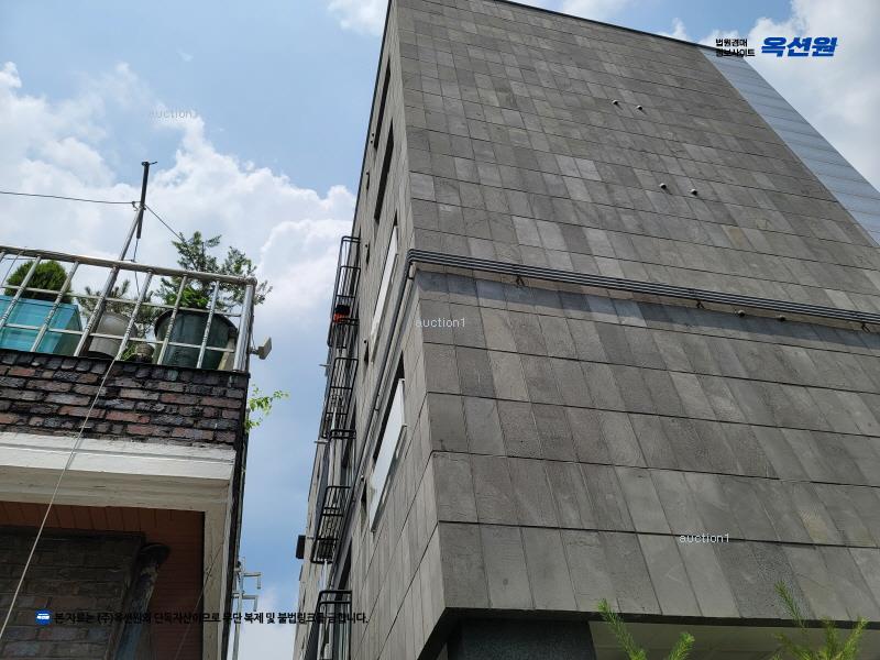 2025타경10647 서울특별시 금천구 독산로24가길 7, 어반캐슬 3층 304호 다세대(빌라)[공급11평형] 경매 이미지