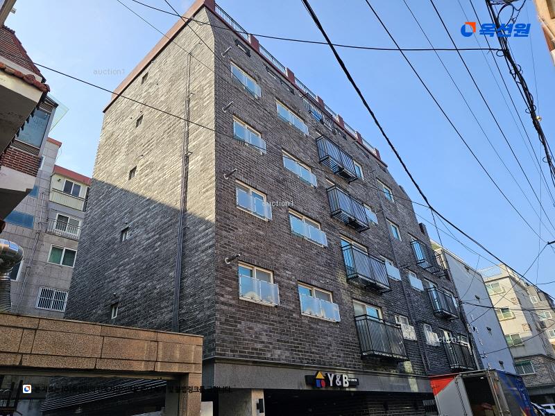 2025타경11322 서울특별시 강서구 곰달래로49가길 7-37, 와이앤비 3층 302호 다세대(빌라)[공급10평형] 경매 이미지