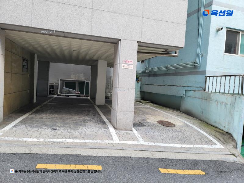2023타경118576 서울특별시 도봉구 도봉로110라길 15-2, 구분건물 3층 302호 다세대(빌라)[공급6평형] 경매 이미지