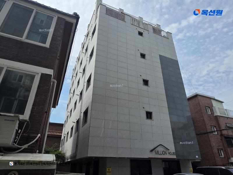 2025타경1313 서울특별시 중랑구 동일로143길 70-12, 밀리언하우스 1층 101호 근린상가 경매 이미지