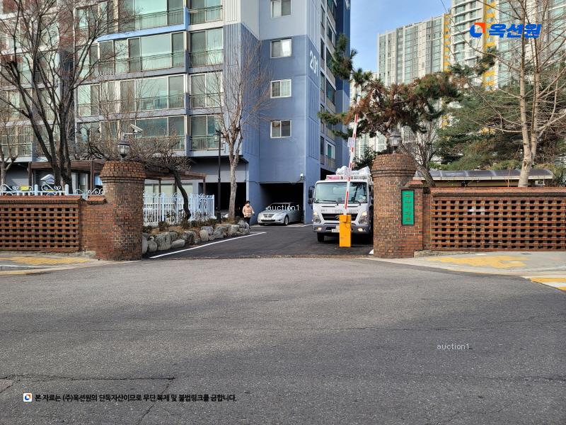 2025타경3098 서울특별시 중랑구 면목로37길 58서울특별시 중랑구 면목로○○○○, 면목두산아파트 202동 20층 2003호면목두산○○ 아파트[공급33평형] 경매 이미지