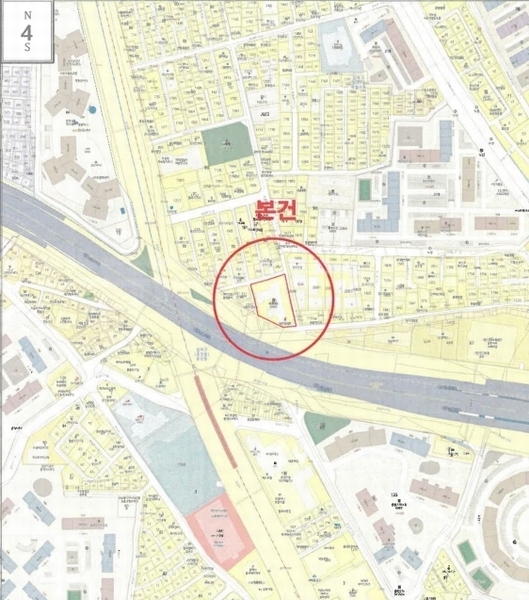 2025타경13327 서울특별시 성북구 화랑로1길 7, 베로니스 지1층 비101호 근린상가 경매 이미지