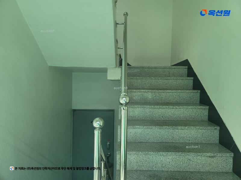 2024타경104307 서울특별시 강북구 솔매로6길 17, 새창조빌리지 4층 401호 다세대(빌라)[공급18평형] 경매 이미지
