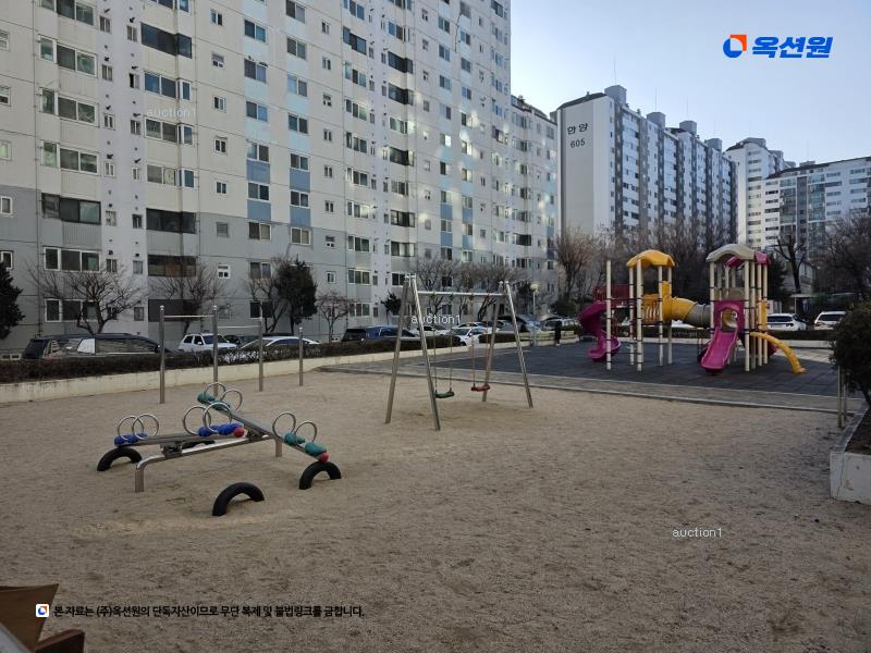2024타경104949 서울특별시 도봉구 해등로25길 36, 한양아파트 52동 17층 1705호 아파트[공급26평형] 경매 이미지