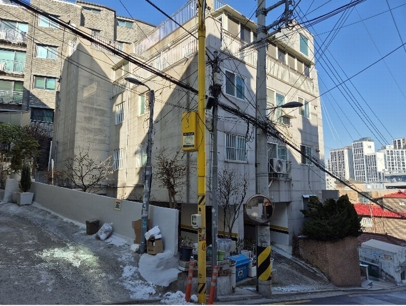 2024타경122954 서울특별시 강북구 솔매로22길 24, 모던하우스 3층 302호 다세대(빌라)[공급21평형] 경매 이미지