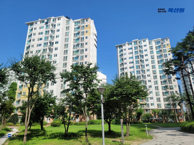 2025타경12697 서울특별시 중랑구 용마산로 669, 데시앙 108동 3층 303호 아파트[공급32평형] 경매 이미지