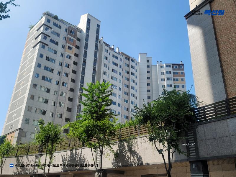 2025타경12697 서울특별시 중랑구 용마산로 669, 데시앙 108동 3층 303호 아파트[공급32평형] 경매 이미지