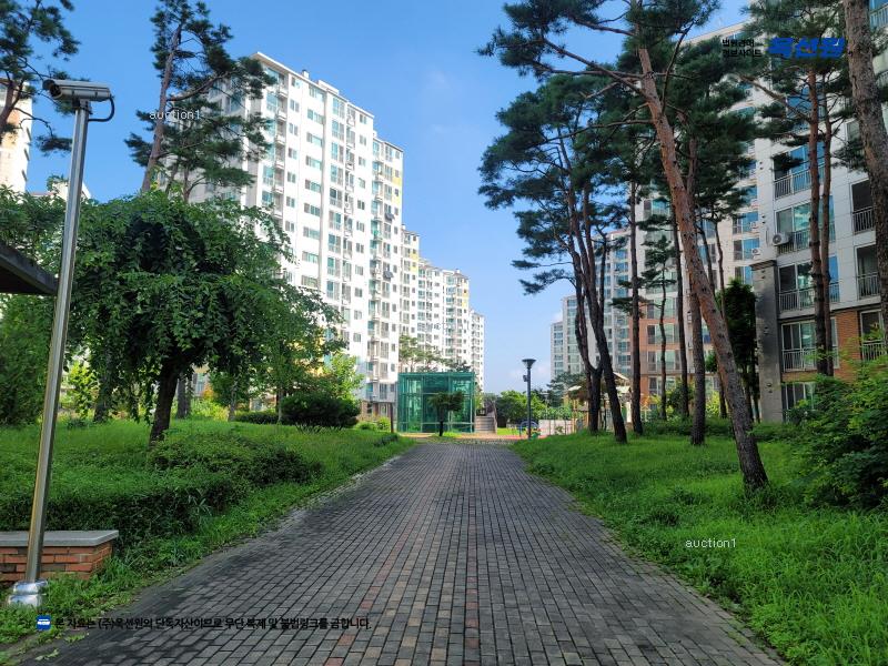 2025타경12697 서울특별시 중랑구 용마산로 669, 데시앙 108동 3층 303호 아파트[공급32평형] 경매 이미지