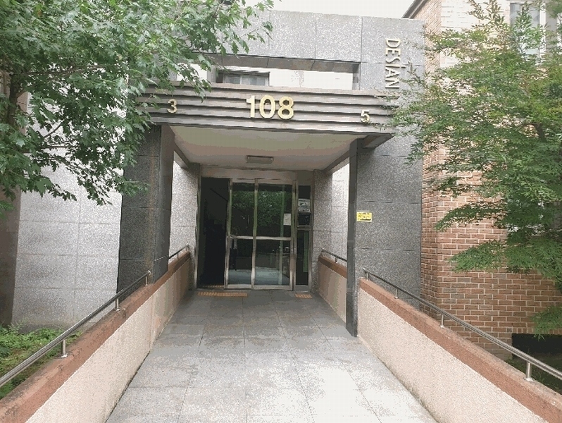 2025타경12697 서울특별시 중랑구 용마산로 669, 데시앙 108동 3층 303호 아파트[공급32평형] 경매 이미지