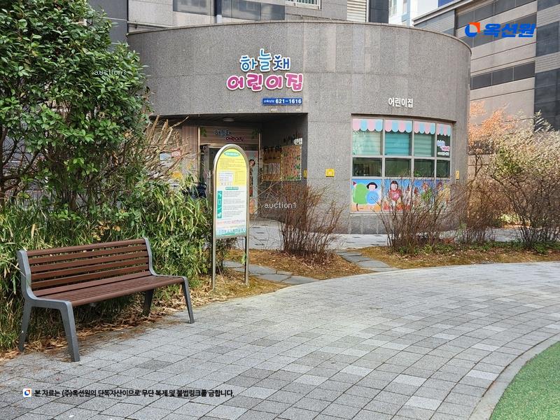 2024타경3343 대구광역시 수성구 파동로 222대구광역시 수성구 파○○○○, 수성못코오롱하늘채 104동 3층 301호수성못코○○ 아파트[공급33평형] 경매 이미지