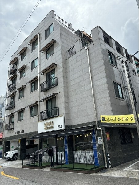 2024타경111725 서울특별시 성북구 정릉로21길 8-35, 루마하우스정릉 2층 203호 다세대(빌라)[공급10평형] 경매 이미지