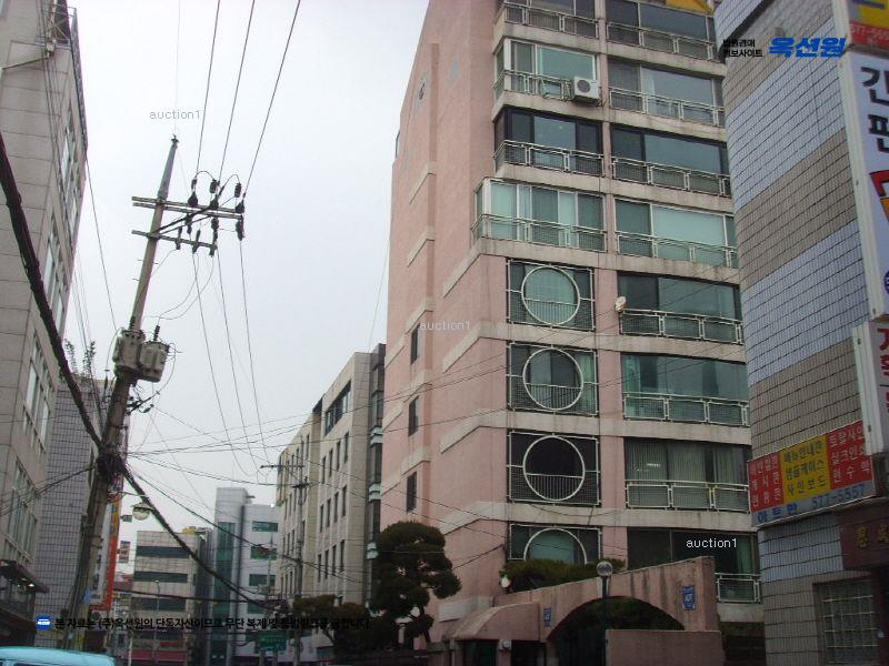 2025타경102859 서울특별시 서초구 양재천로23길 16, 삼익양재빌라 8층 802호 아파트[공급54평형] 경매 이미지
