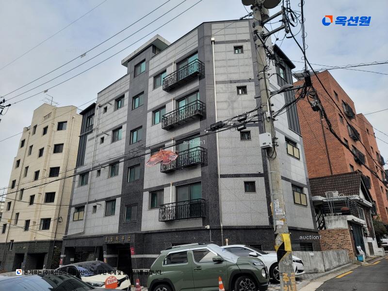 2025타경12086 서울특별시 성북구 화랑로18다길 26, 토성하우스 4층 402호 다세대(빌라)[공급10평형] 경매 이미지