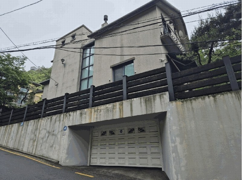2025타경12382 서울특별시 성북구 성북동 178-75 주택 경매 이미지