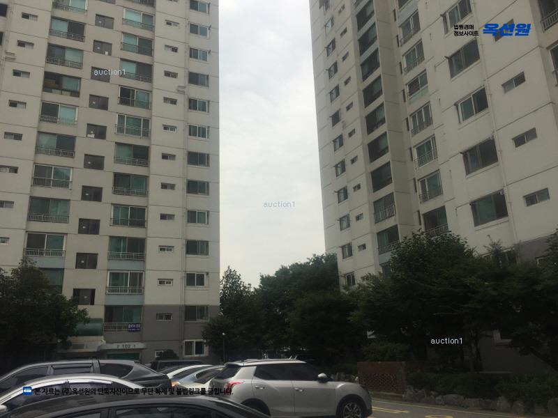2024타경108521 서울특별시 중랑구 신내로 51, 성원아파트 101동 10층 1011호 아파트[공급31평형] 경매 이미지
