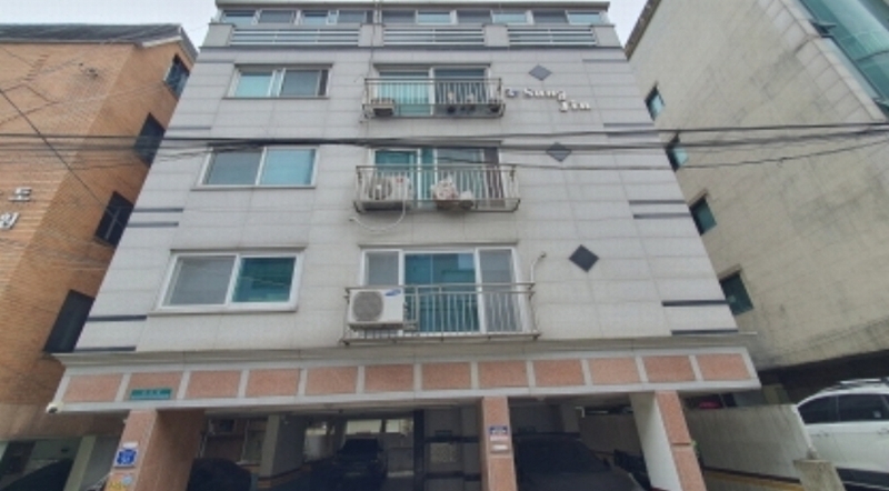 2024타경117570 서울특별시 중랑구 망우로26길 51, 성진빌 5층 501호 다세대(빌라)[공급16평형] 경매 이미지