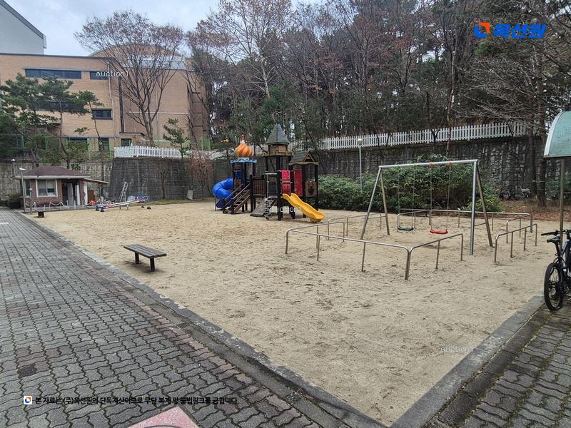 2024타경122930 대전광역시 유성구 월드컵대로290번길 39, 목련아파트 103동 1704호 아파트[공급32평형] 경매 이미지