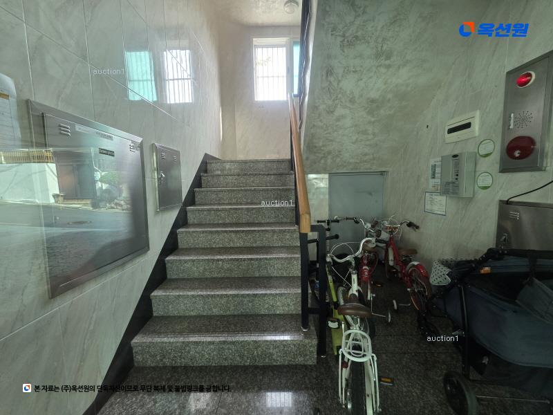 2025타경10706 서울특별시 강북구 삼양로163가길 24, 서인에코빌 4층 402호 다세대(빌라)[공급20평형] 경매 이미지