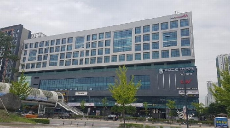 2025타경11966 충청남도 천안시 서북구 번영로 201, 센트애비뉴 2층 211호 근린상가 경매 이미지