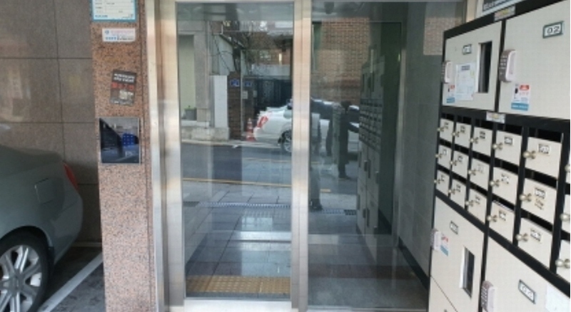 2024타경121876 서울특별시 중랑구 면목로44가길 53, 현진리치빌 2층 201호 다세대(빌라)[공급11평형] 경매 이미지