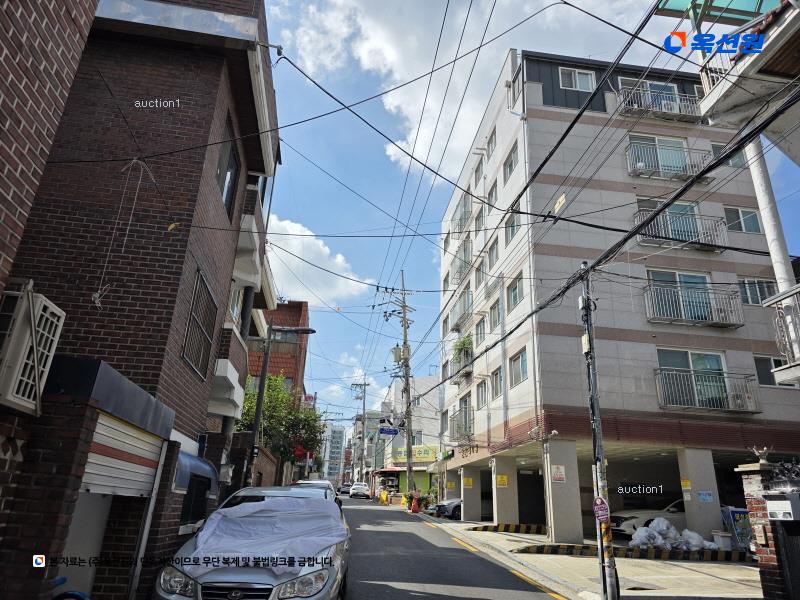 2024타경121876 서울특별시 중랑구 면목로44가길 53, 현진리치빌 2층 201호 다세대(빌라)[공급11평형] 경매 이미지