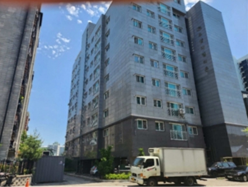 2024타경3292 경기도 양주시 평화로1399번길 48-14, 로얄파빌리온1 2층 204호 아파트[공급20평형] 경매 이미지