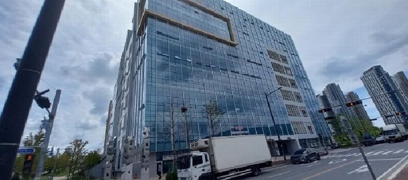 2025타경72986 경기도 포천시 용정경제로1길 13-20, 포천웰플렉스용정산단 지2층 비220호 아파트형공장 경매 이미지