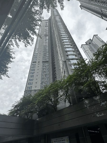 2025타경3117 경기도 고양시 일산서구 일현로 97-11, 일산두산위브더제니스 104동 38층 3801호 아파트[공급49평형] 경매 이미지